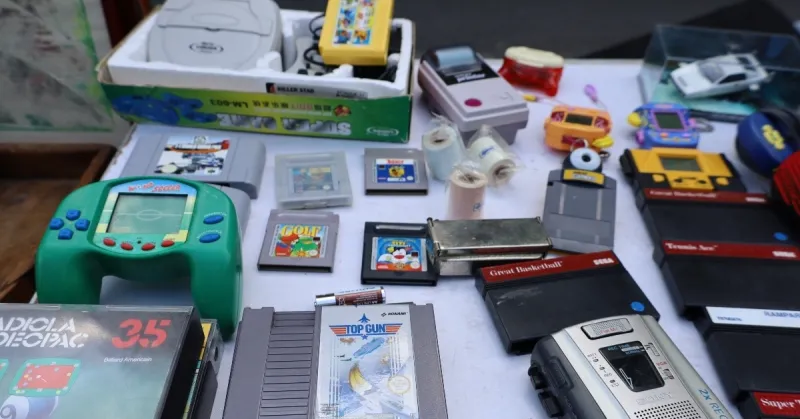 Digs, Deals, and Dusty Cartridges: The Art of Hunting Retro Games at Yard Sales and Flea Markets